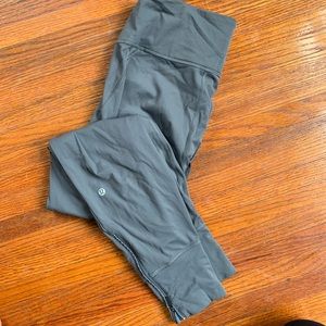 Lululemon grey fitted joggers